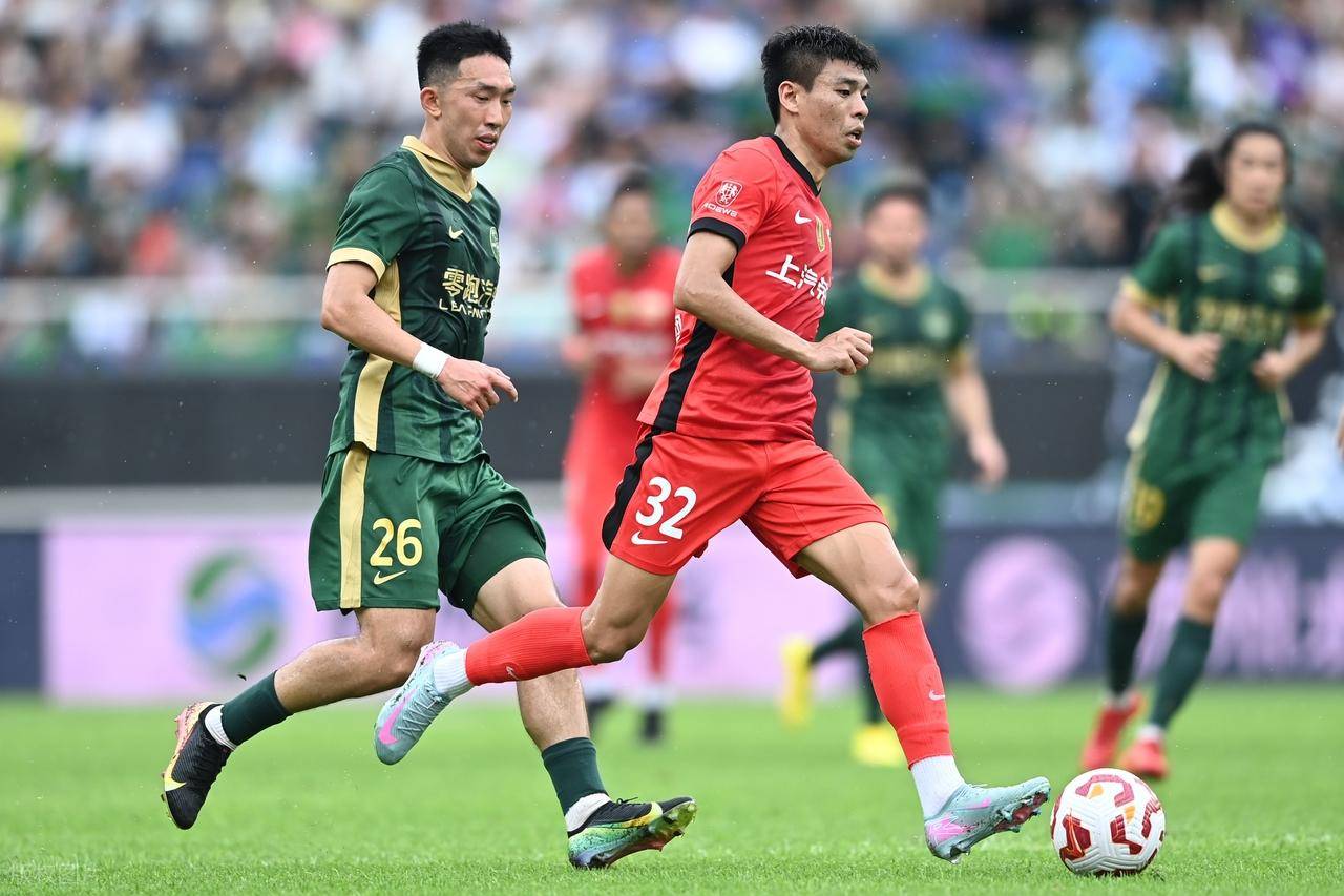 但中场核心 但中场核心