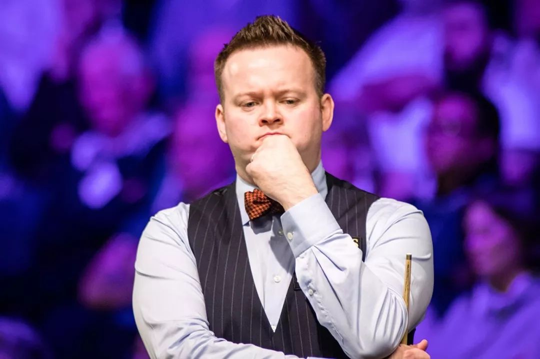 强弱对比往 强弱对比往