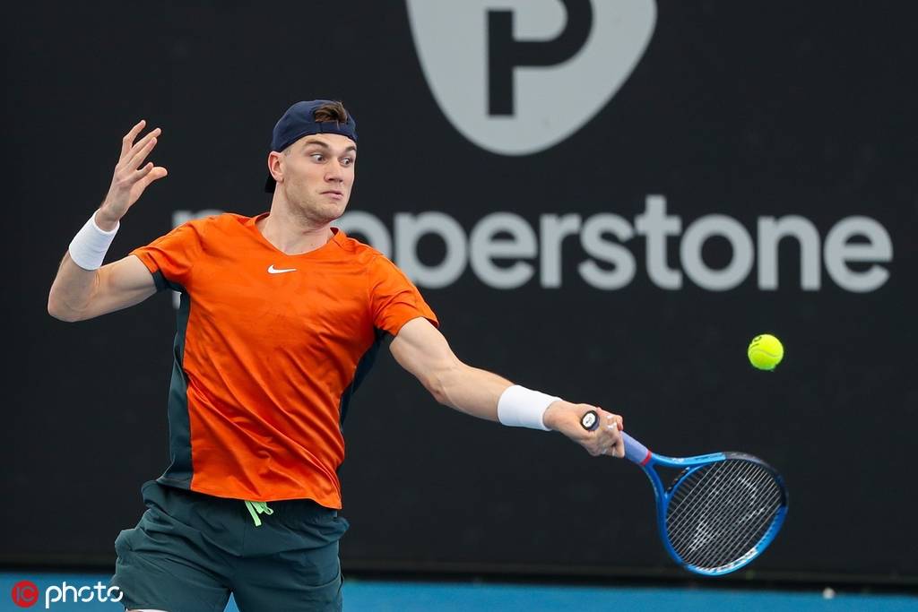 成绩背后 成绩背后