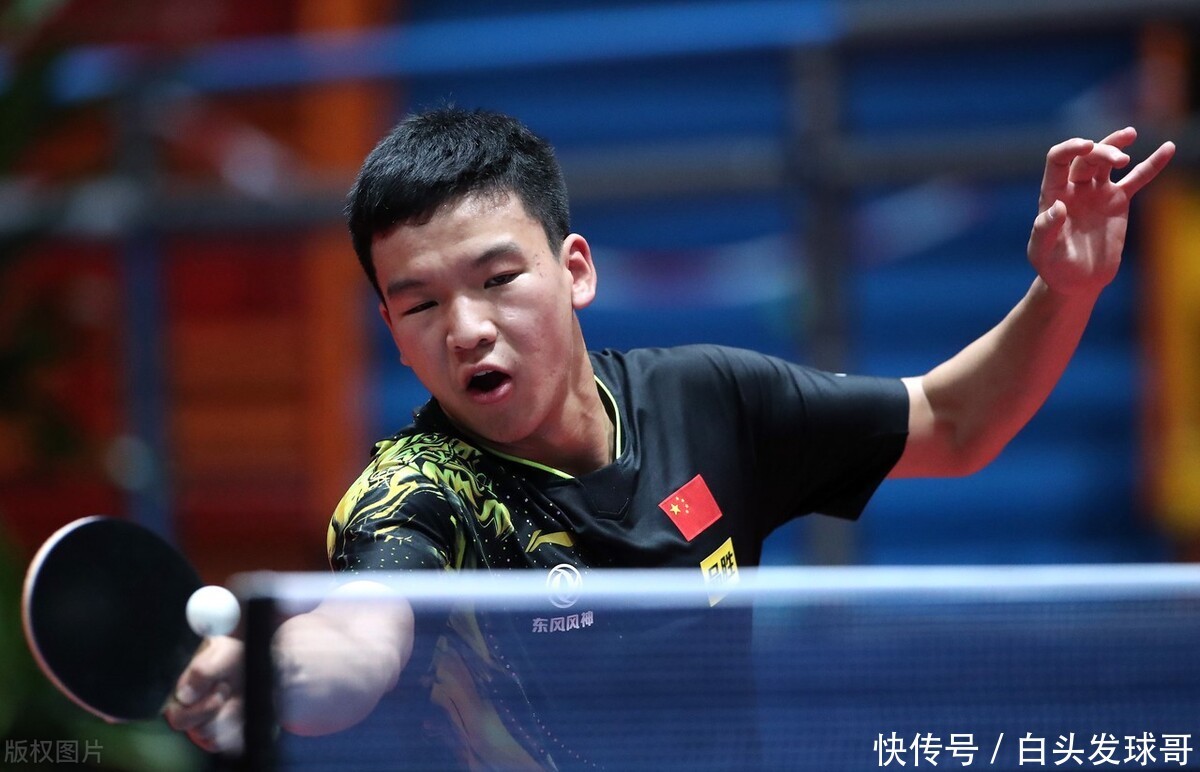 击地传球穿 击地传球穿